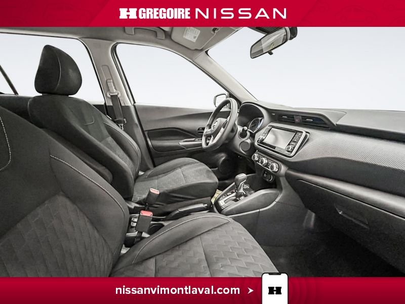 2021 Nissan Kicks White Laval - photo #10