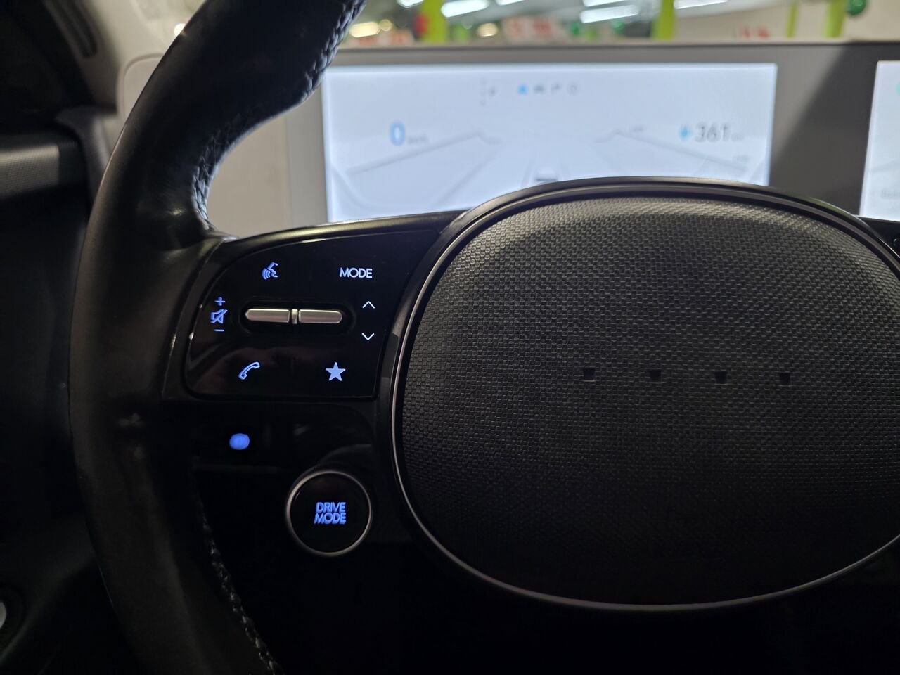2022 Hyundai IONIQ 5 White  - photo #17