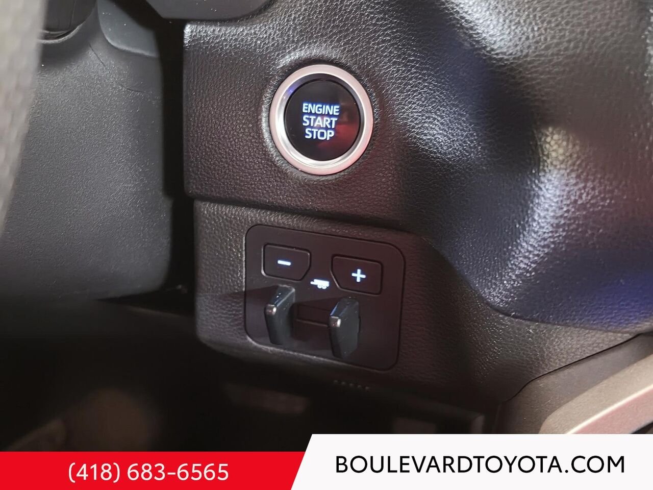 Toyota TUNDRA 550007-41 | SR CREWMAX 4x4 2022 Noir Québec - photo #15