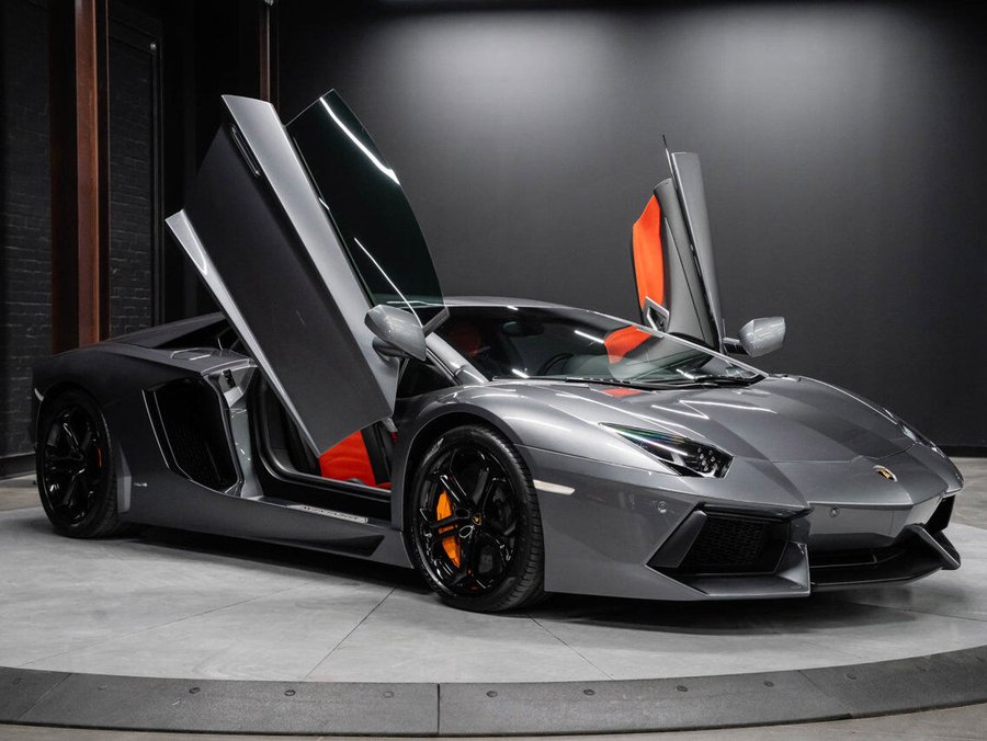 2013 Lamborghini Aventador 2013 Grey
