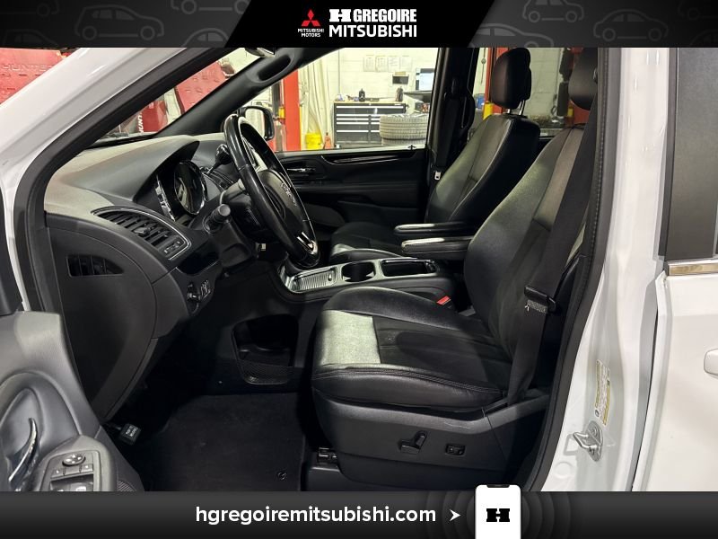 2020 Dodge GR Caravan White Blainville - photo #13