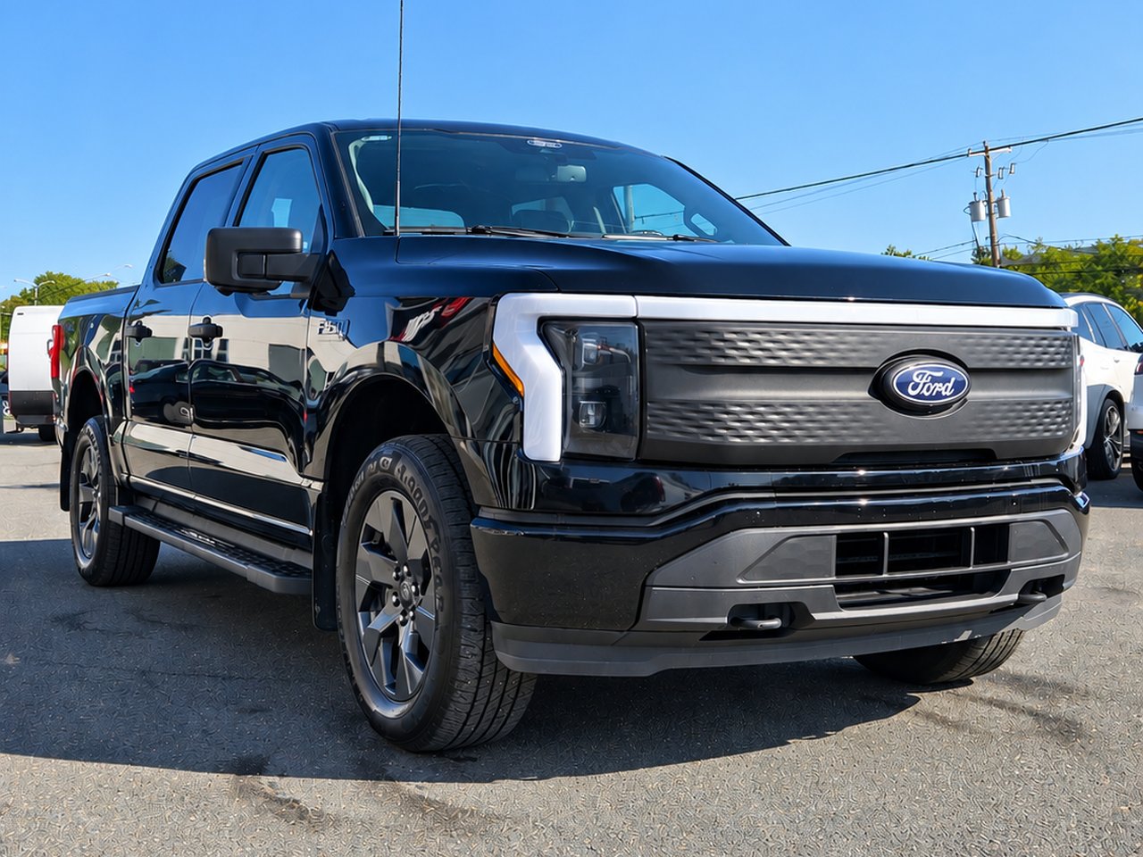 Ford F-150 Lightning XLT 2024 Noir Granby - photo #8