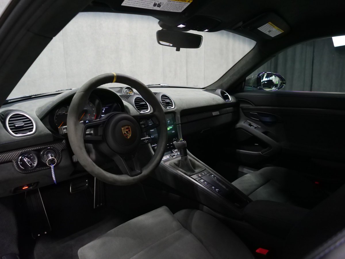 Porsche 718 Cayman GT4 RS PDK CARBONE JANTES BLEUES SPORT CHRONO 2025 Argent Montréal - photo #31