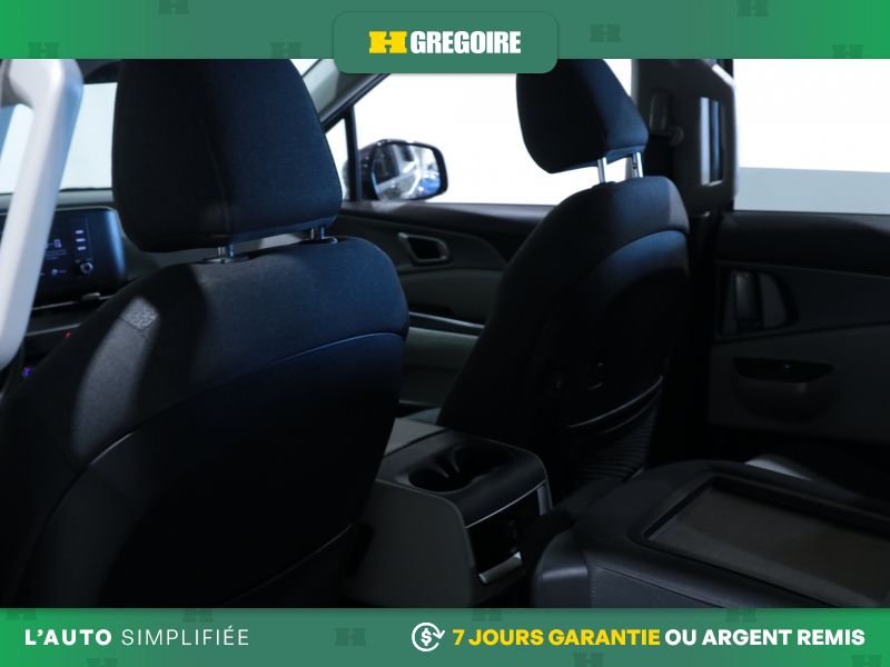 2024 Kia Carnival Grey Laval - photo #21