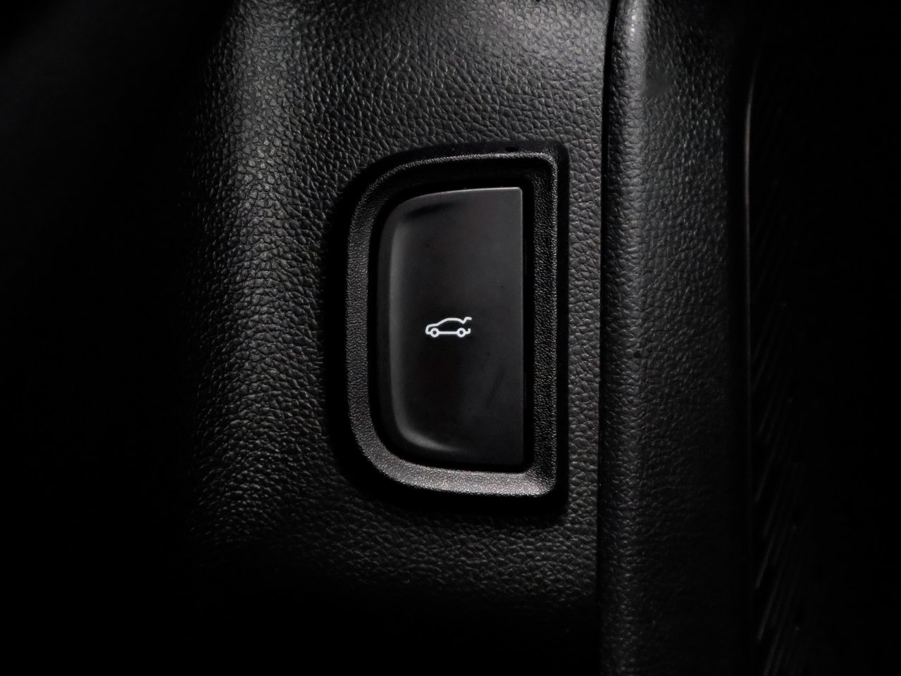 2026 GMC Terrain AWD 4dr Elevation White Sherwood Park - photo #17