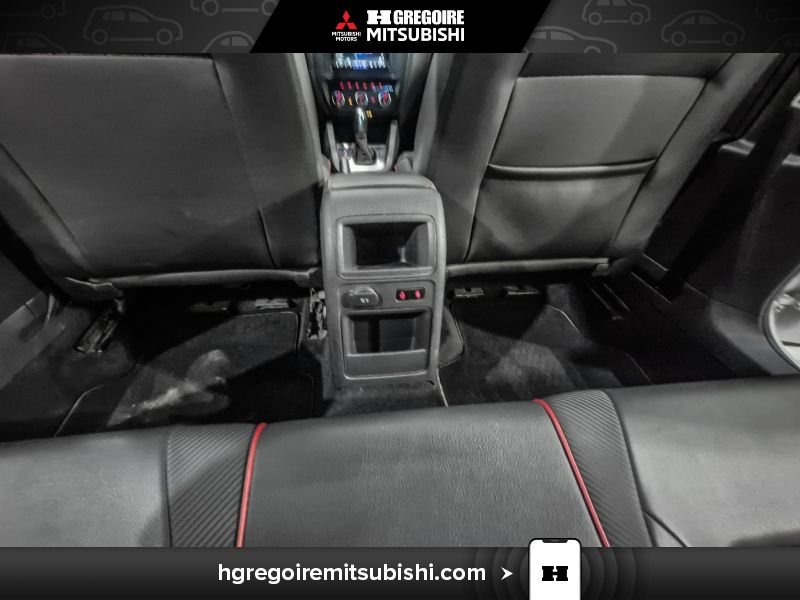 2014 Volkswagen Jetta White Laval - photo #28