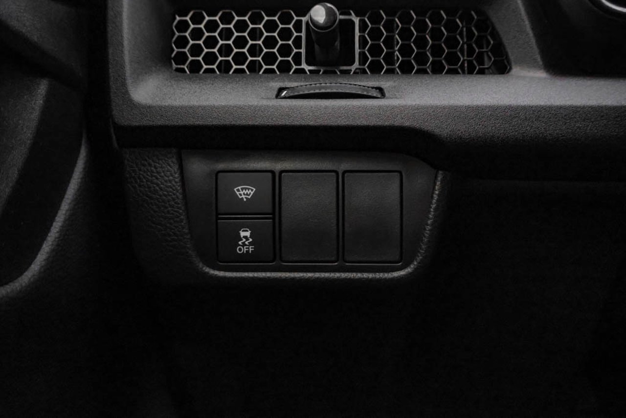 2025 Honda CR-V LX AWD White Sherwood Park - photo #15