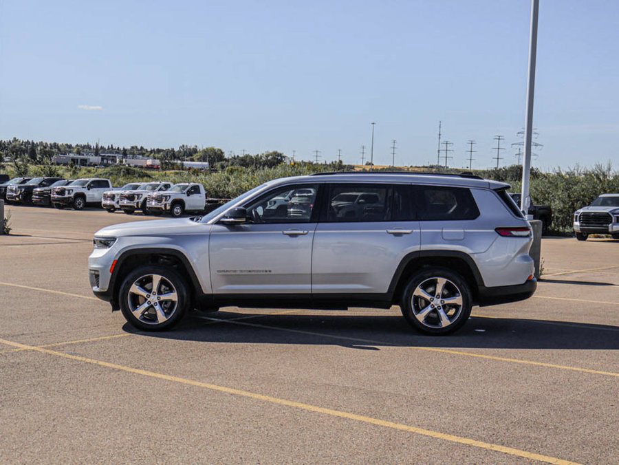 2021 Jeep Grand Cherokee L 2021 Grey