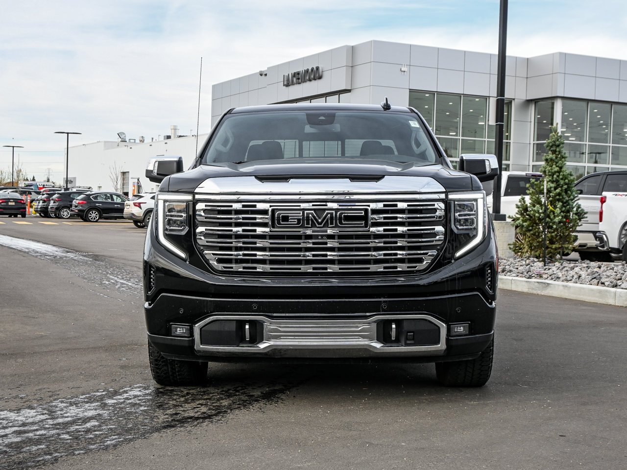 2023 GMC Sierra 1500 4WD Crew Cab 147 Denali Black Sherwood Park - photo #2