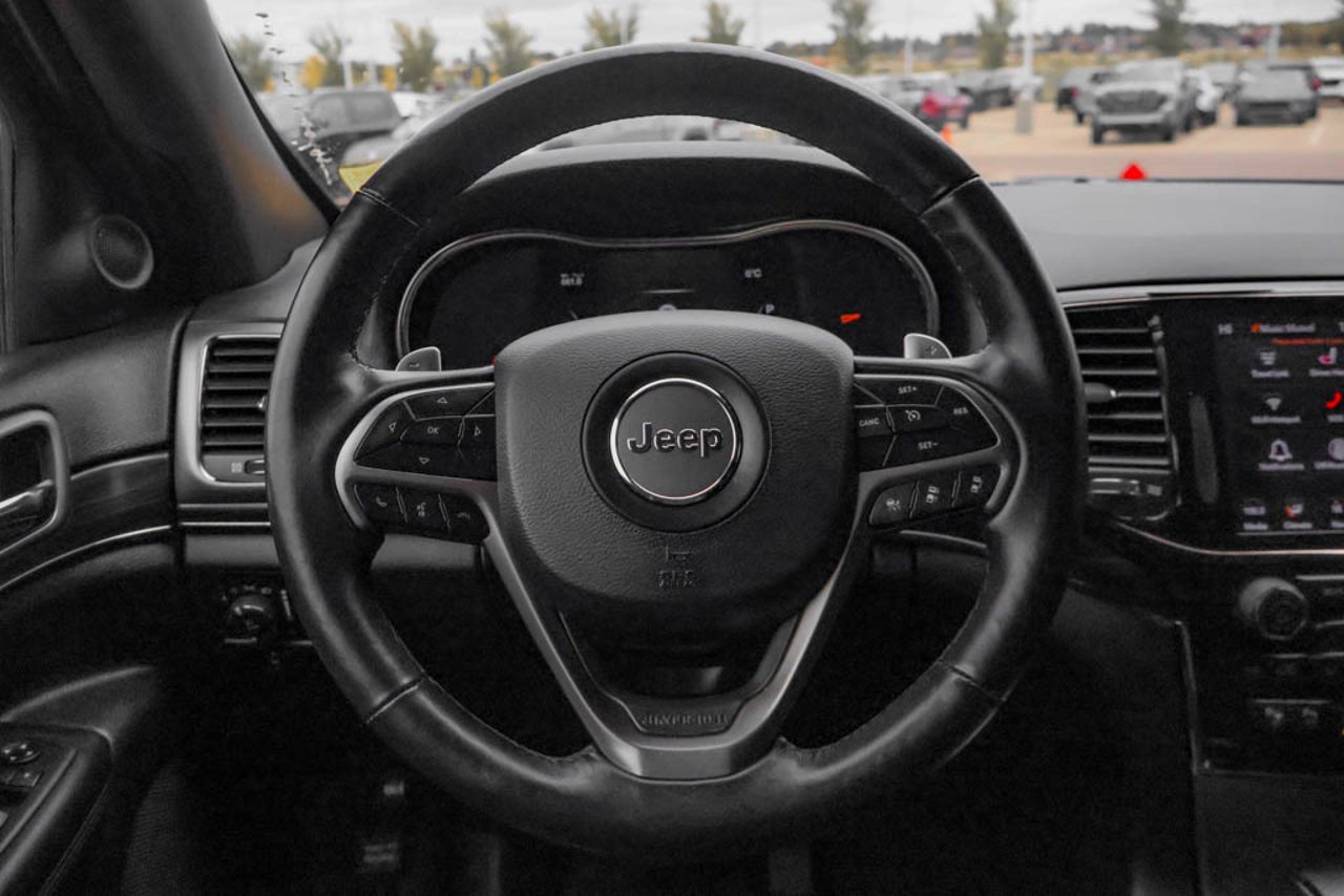 2021 Jeep Grand Cherokee Limited X 4x4 White Sherwood Park - photo #18