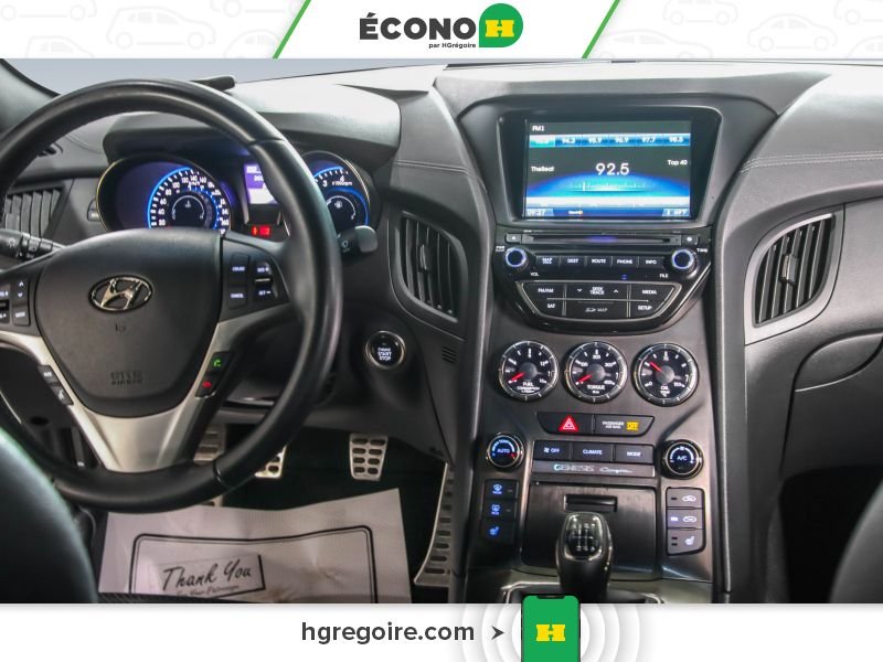 2016 Hyundai Genesis Silver Blainville - photo #21