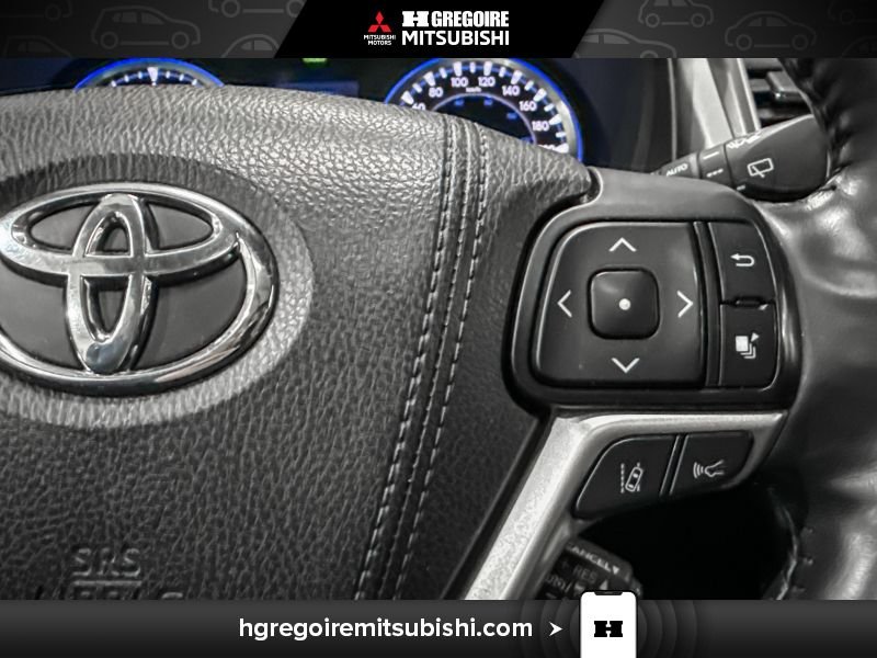 2017 Toyota Highlander HYBD Grey Laval - photo #22
