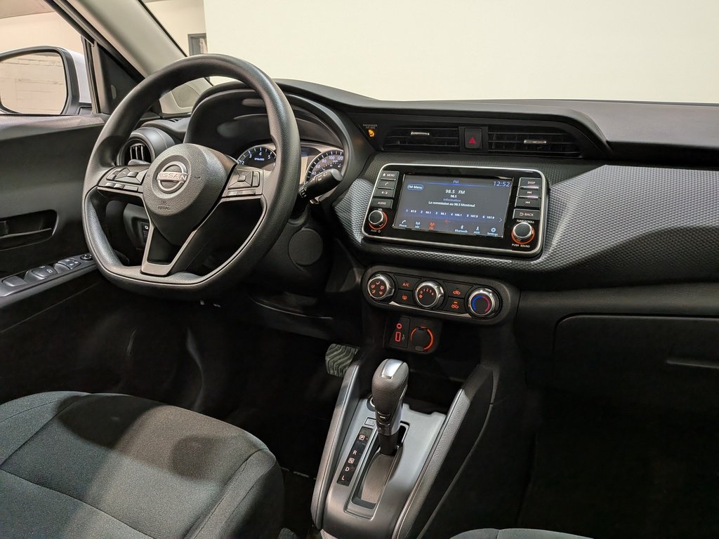 Nissan Kicks S FWD 2024 Blanc Val-David - photo #18