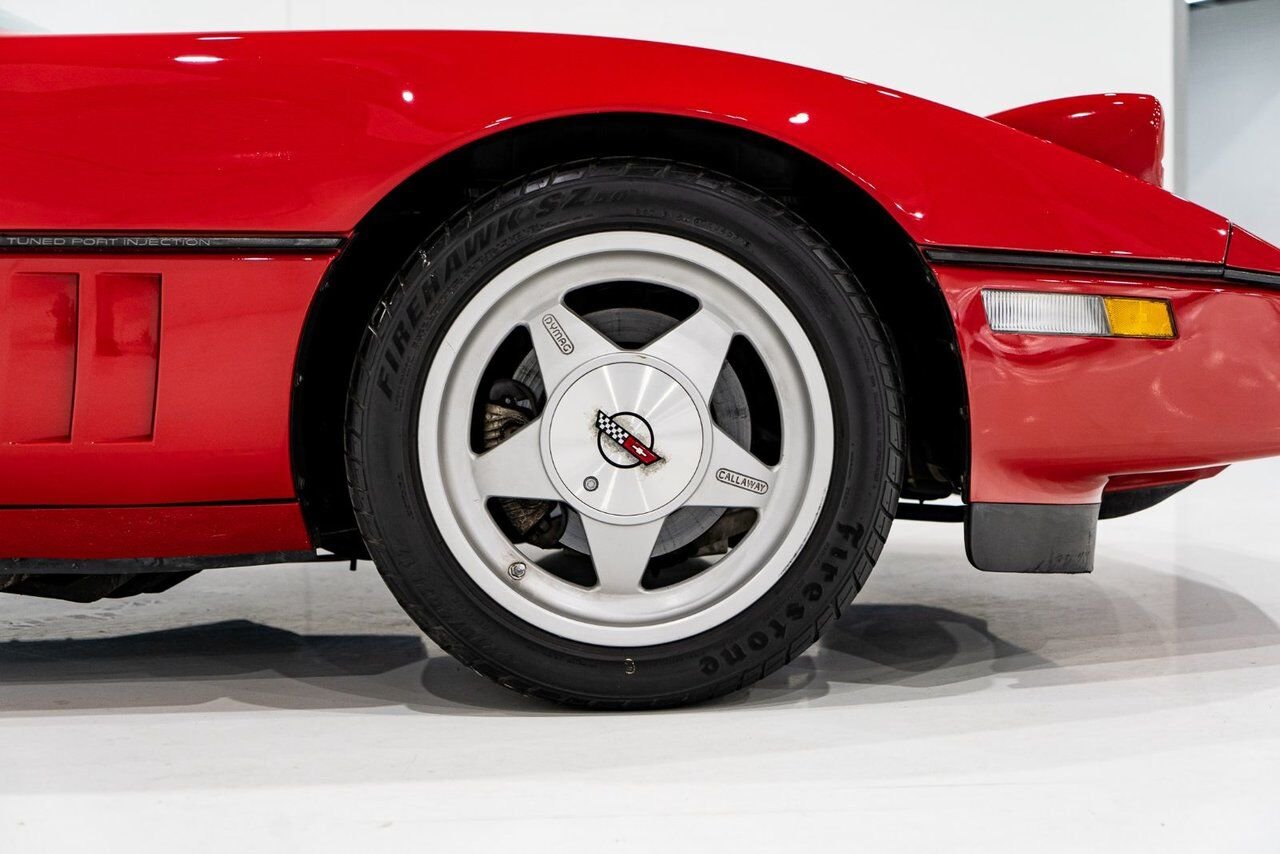 Chevrolet Corvette *PRIX EN USD* Callaway Turbo #123/400 built 1988 Rouge Montréal - photo #43