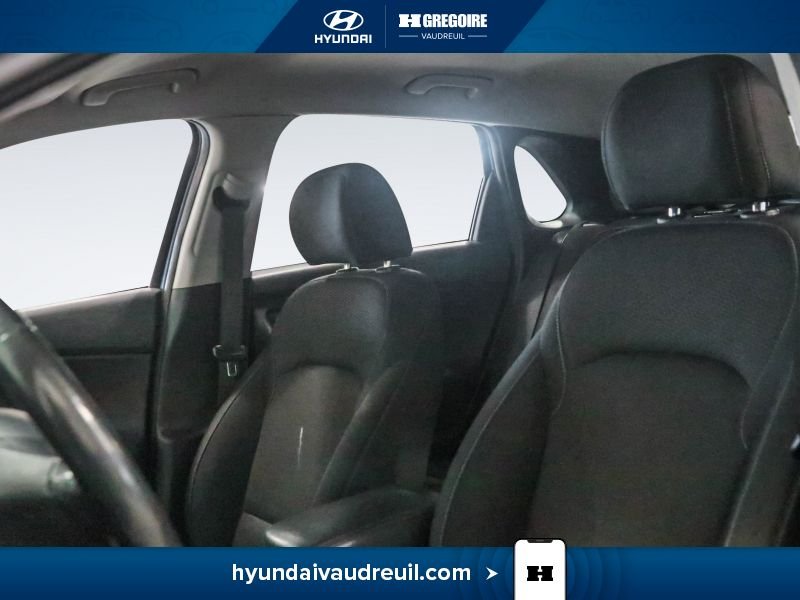 2018 Hyundai Elantra Blue Laval - photo #13