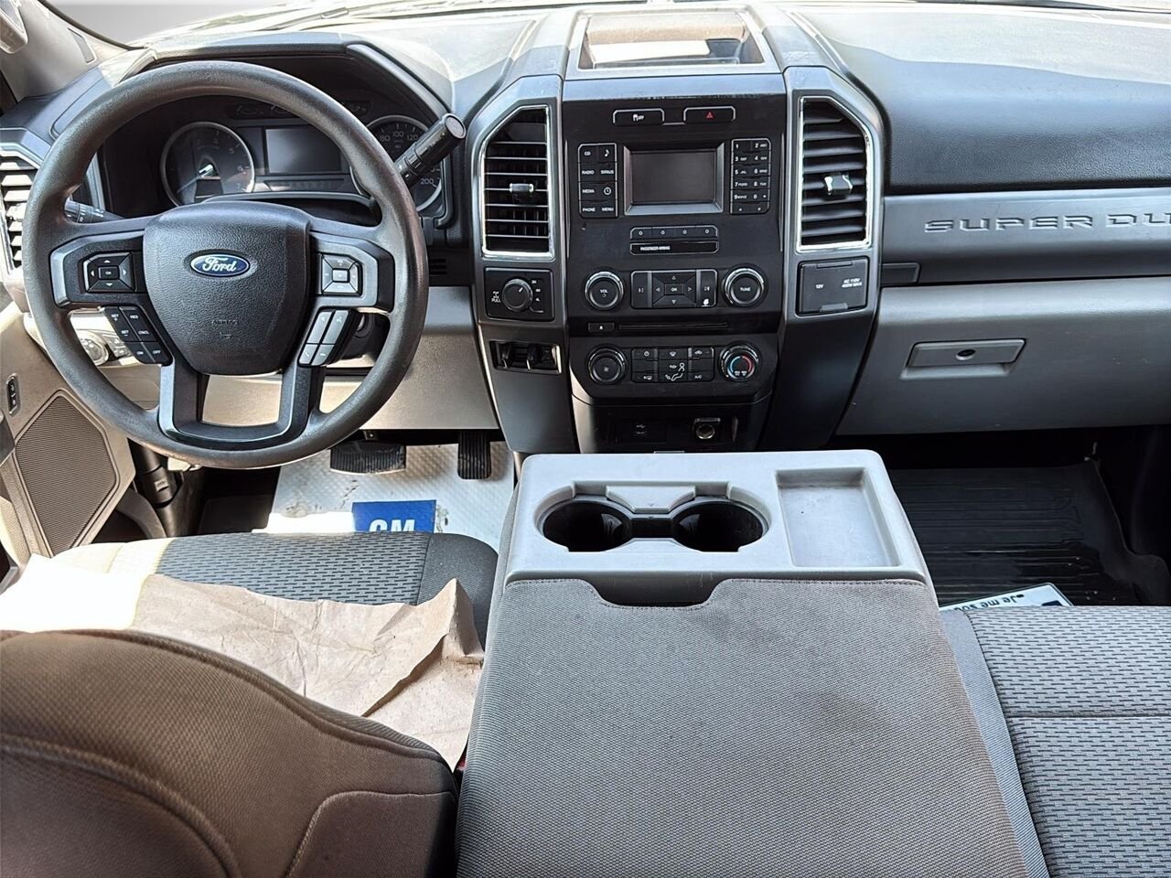 Ford Super Duty F-250 SRW XLT cabine 6 places 4RM 176 po 2017 Noir Saint-Hyacinthe - photo #9