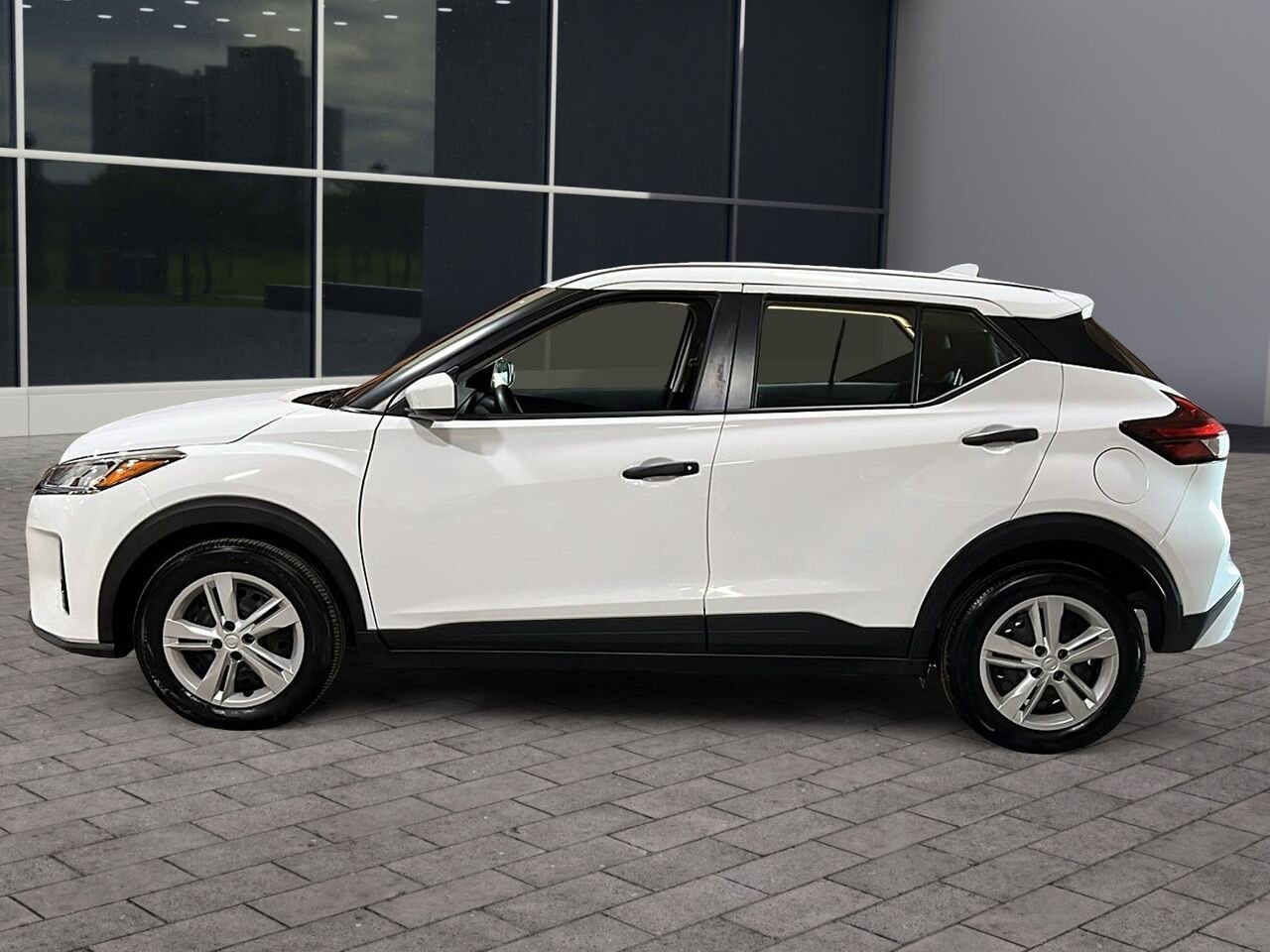 Nissan Kicks S 2024 Blanc Québec - photo #4