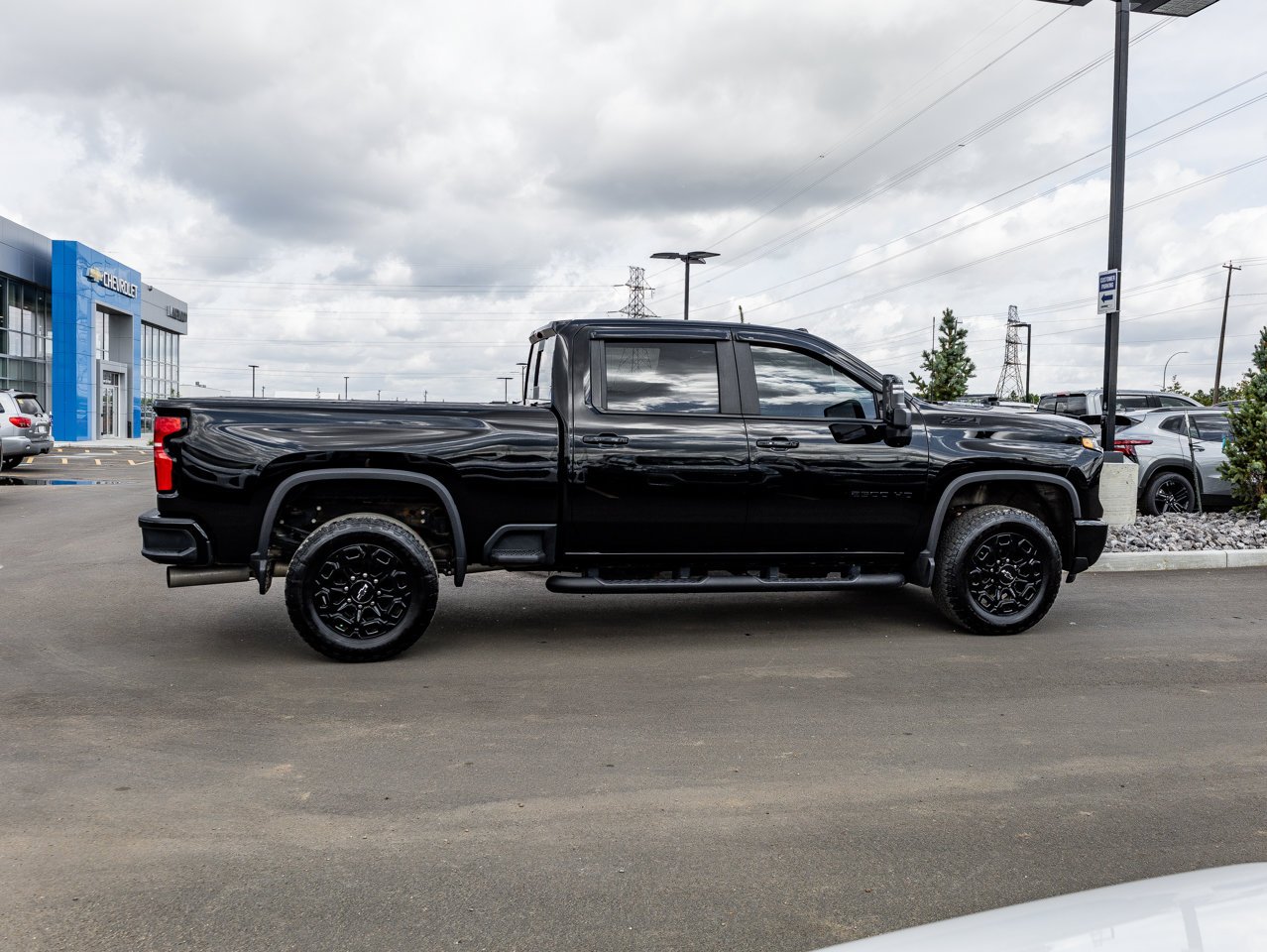 2024 Chevrolet Silverado 2500HD 4WD Crew Cab 159 LT Black Sherwood Park - photo #14