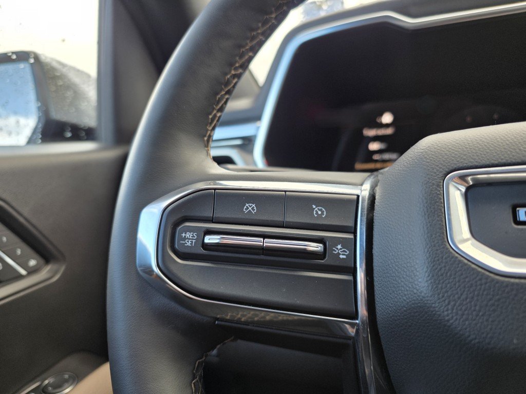 2025 GMC Canyon Denali Black Mont-Laurier - photo #26