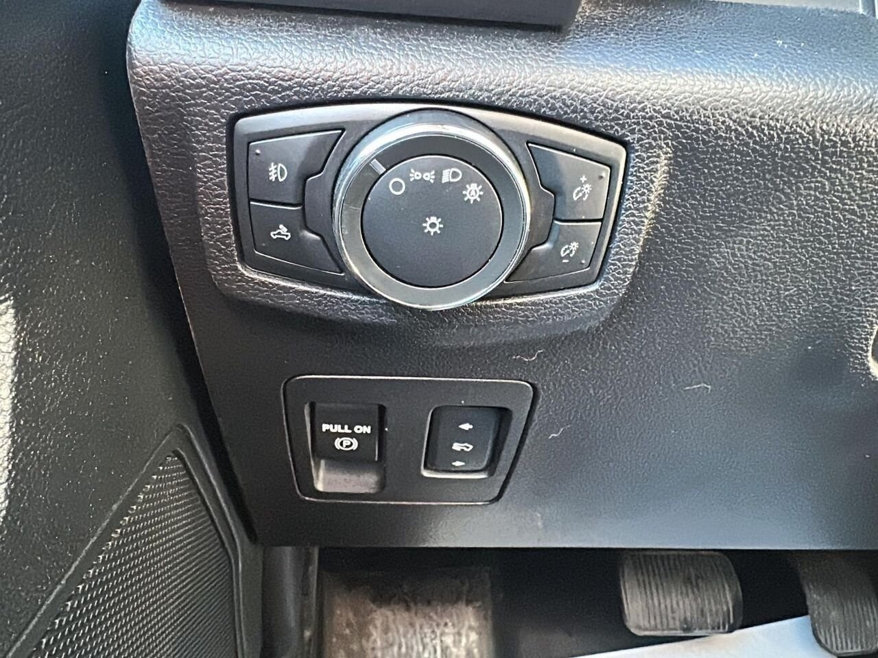 2018 Ford F-150 Black Rouyn-Noranda - photo #19