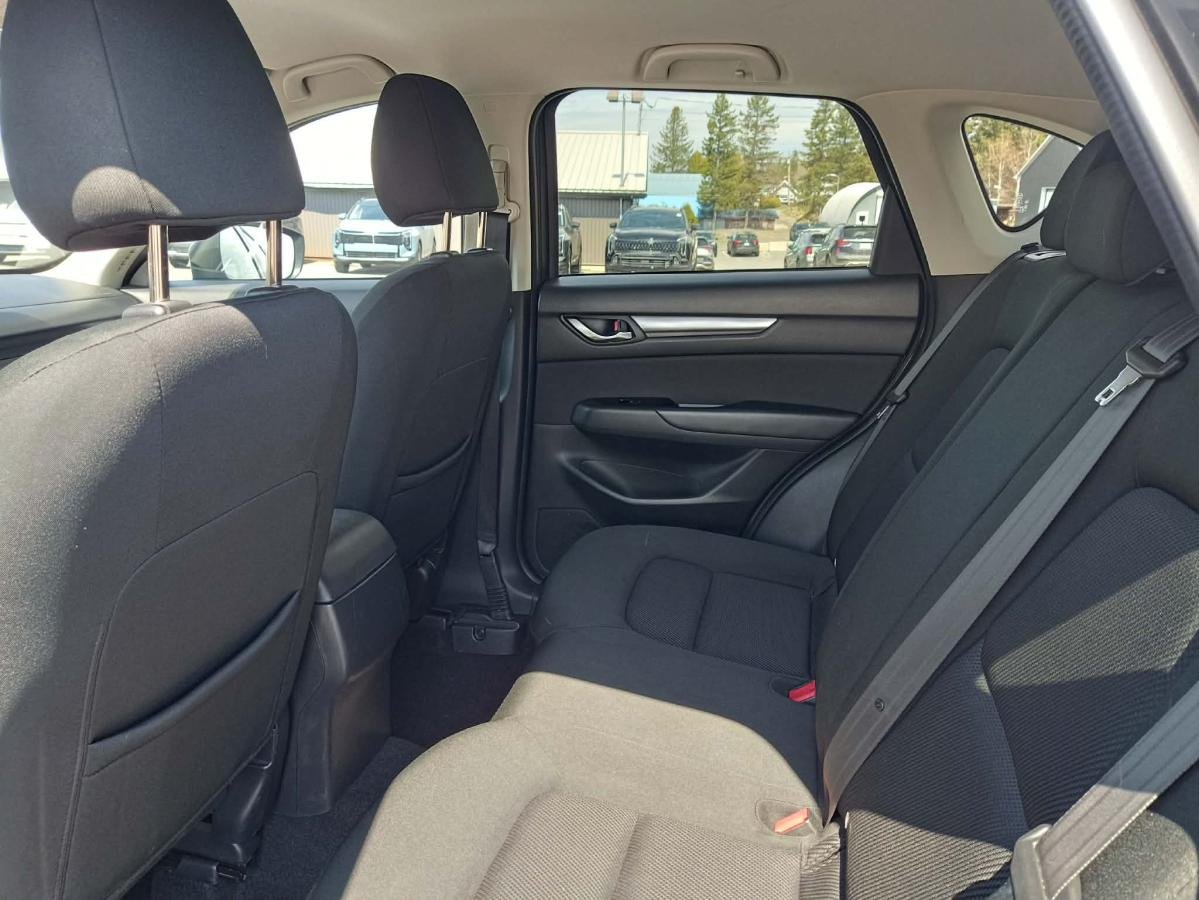 2021 Mazda CX-5 Grey Lac Mégantic - photo #9