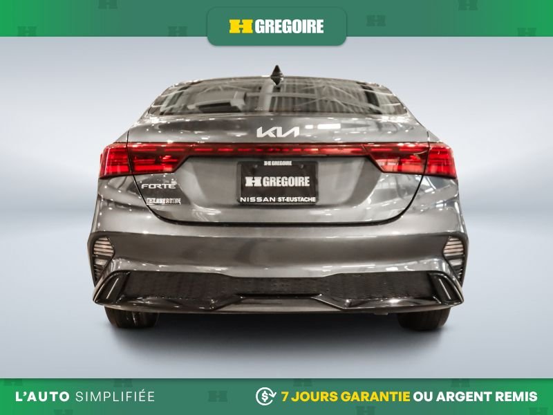 2024 Kia Forte Grey Blainville - photo #10