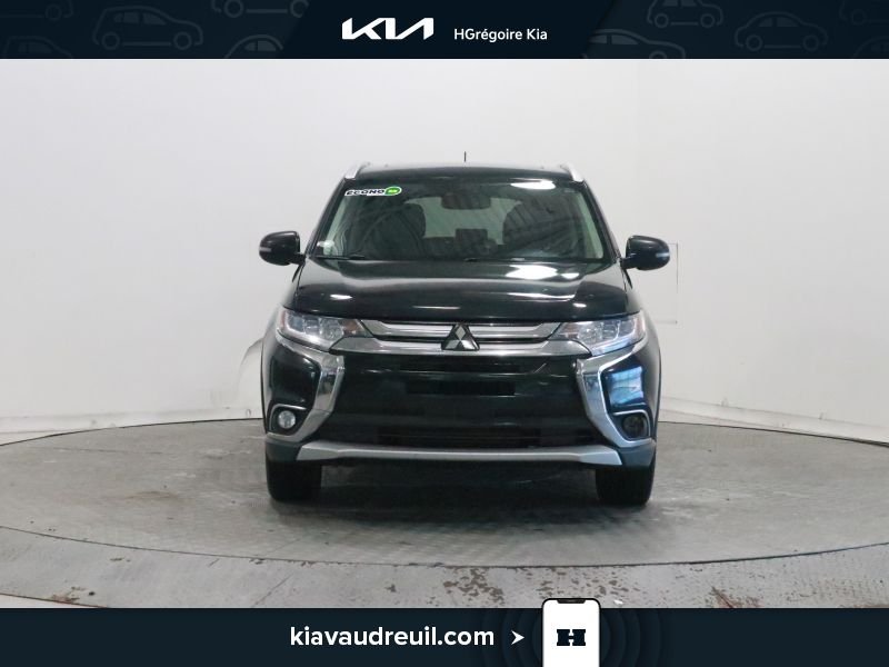 2016 Mitsubishi Outlander Black Blainville - photo #1