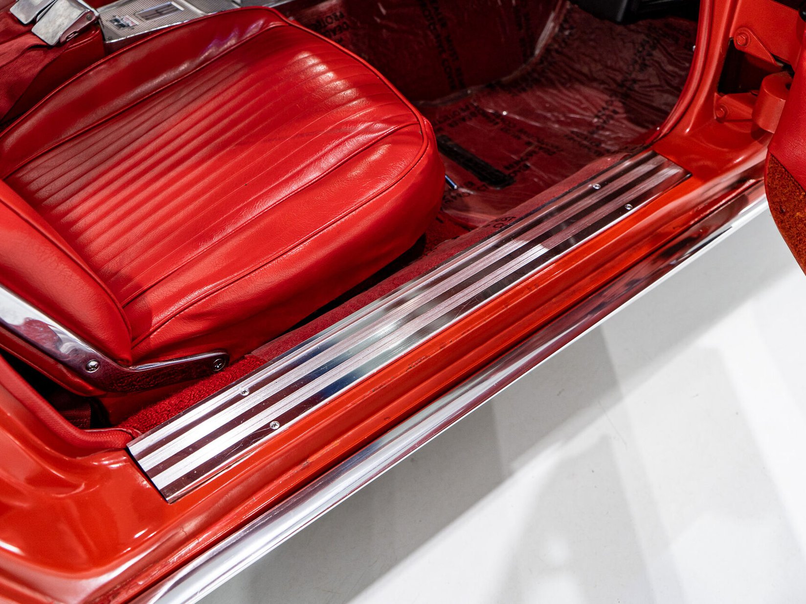 Chevrolet Corvette Split window matching# 327 Factory A/C | PRICE IN USD 1963 Rouge Montréal - photo #67