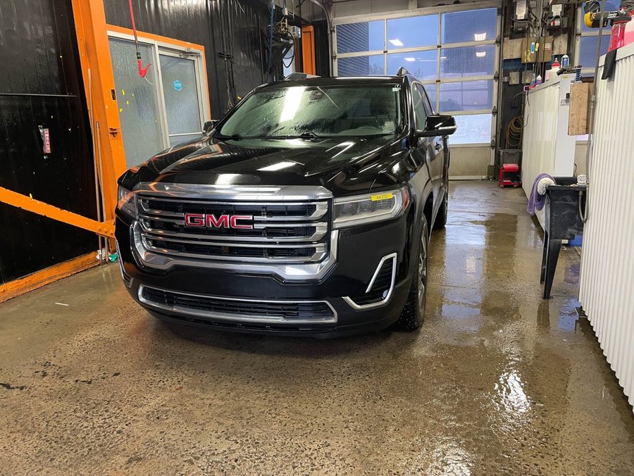 GMC Acadia SLE AWD *SIÈGES CHAUFF* HAYON ELECT CARPLAY WIFI 2023 Noir