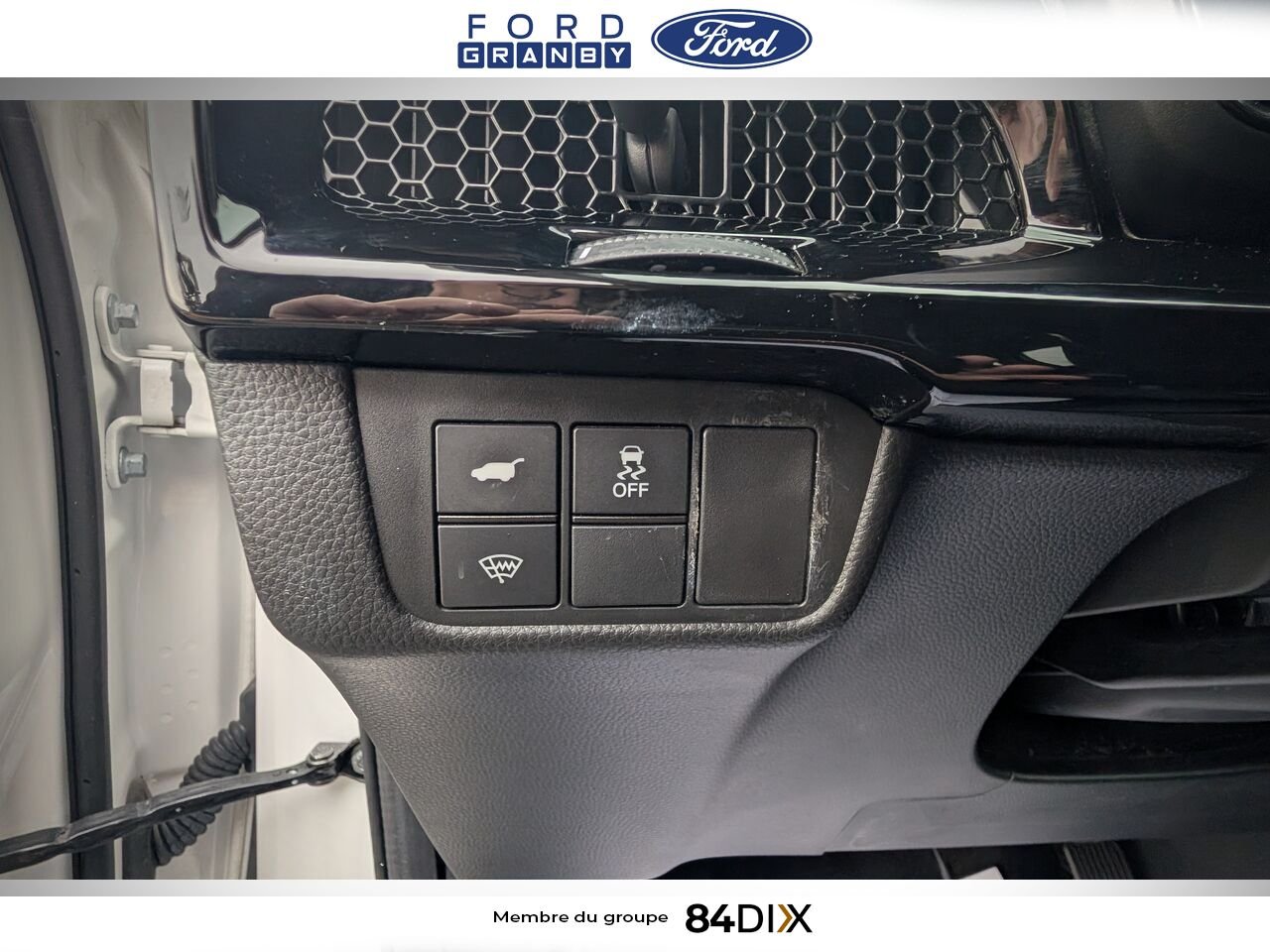 2024 Honda CR-V White Granby - photo #12