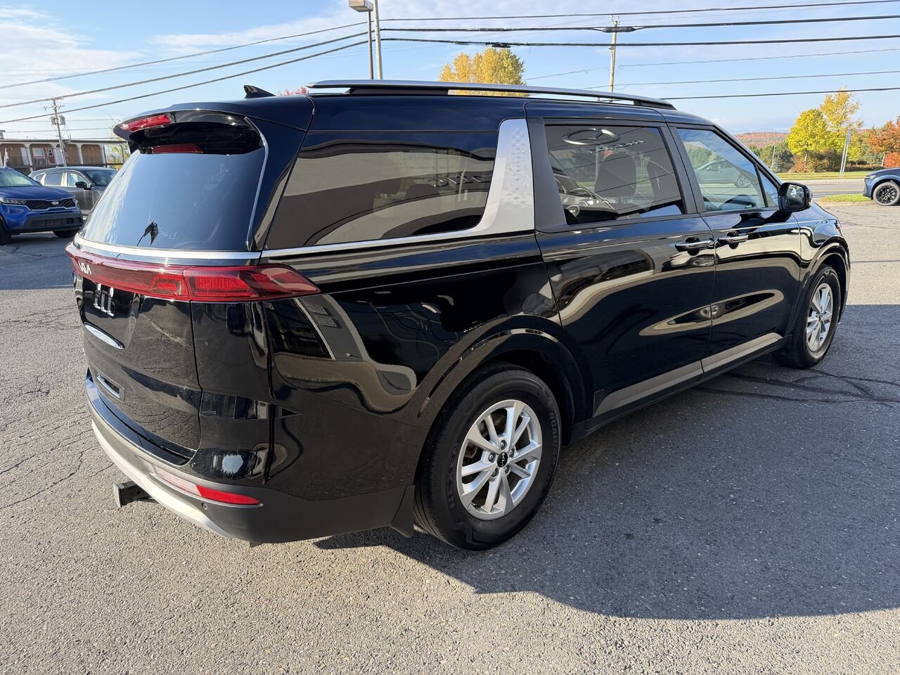 2023 Kia Carnival Black Lac Mégantic - photo #4