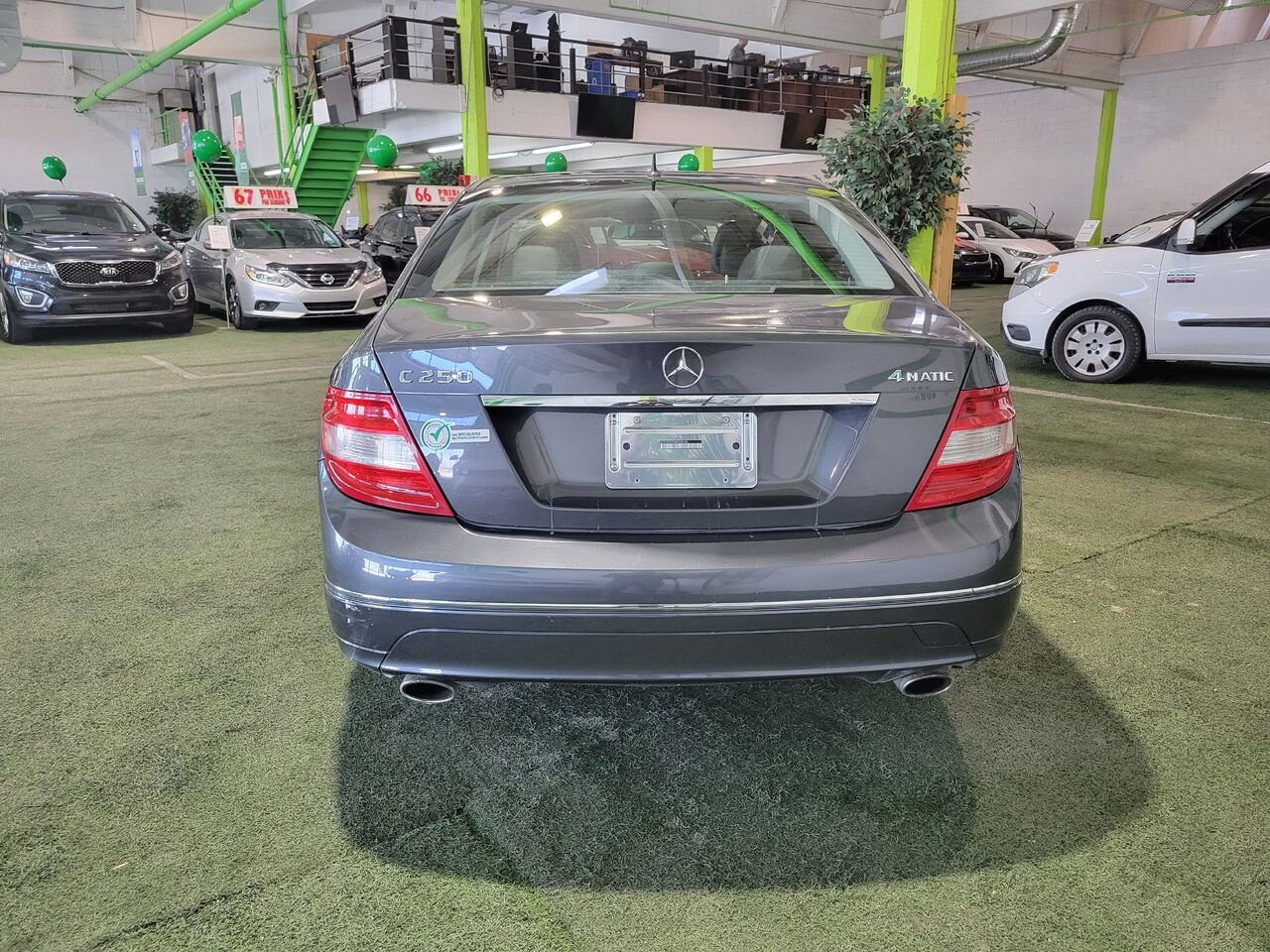 Mercedes-Benz C-Class 2011 Gris Longueuil, - photo #5