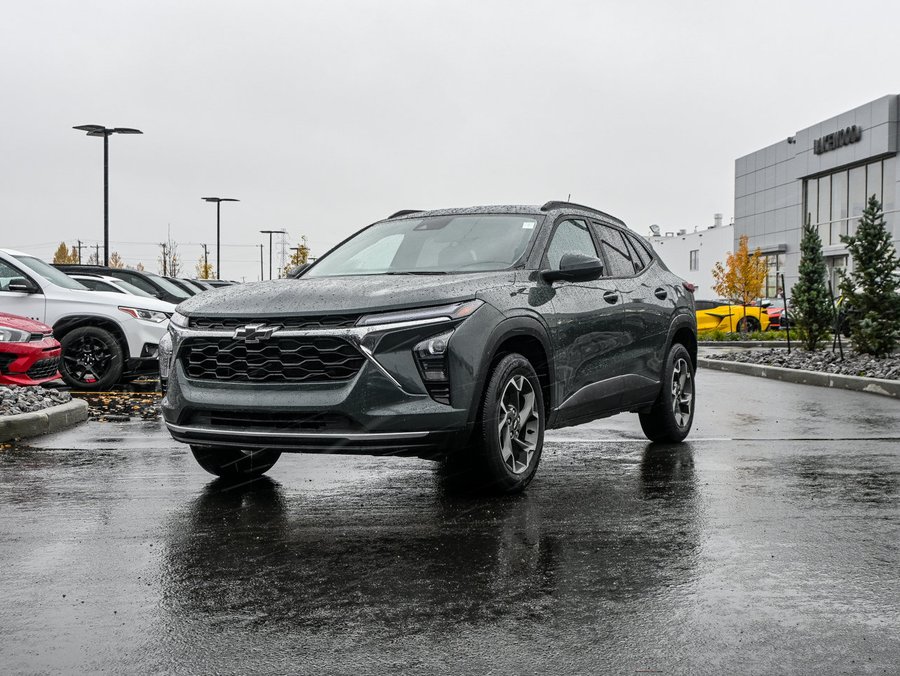 2025 Chevrolet Trax LT 1.2T | Heated Bucket Seats | Heated Steering Wheel Grey