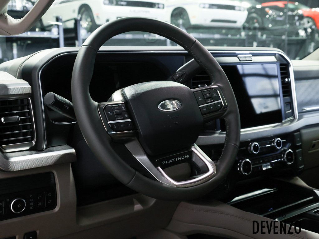 2026 Ford Super Duty F-450 DRW Black Saint-Eustache - photo #15