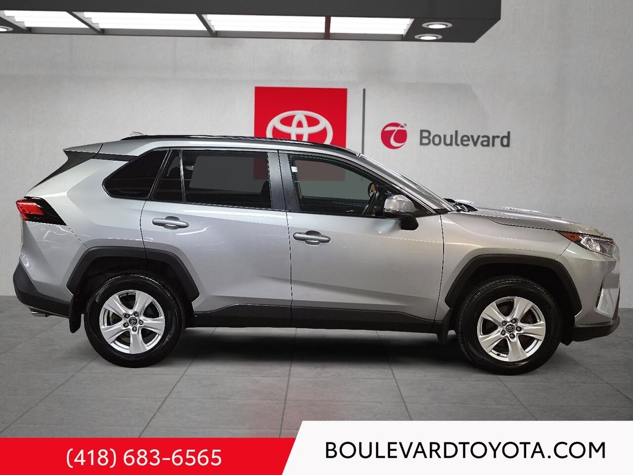 Toyota RAV4 100551A-36 | XLE 2019 Argent Québec - photo #2