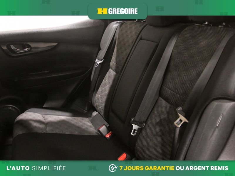 Nissan Qashqai 823401 | SV AWD AUTO A/C TOIT MAGS CAM RECUL BLEUTOOTH 2021 Orange Laval - photo #25