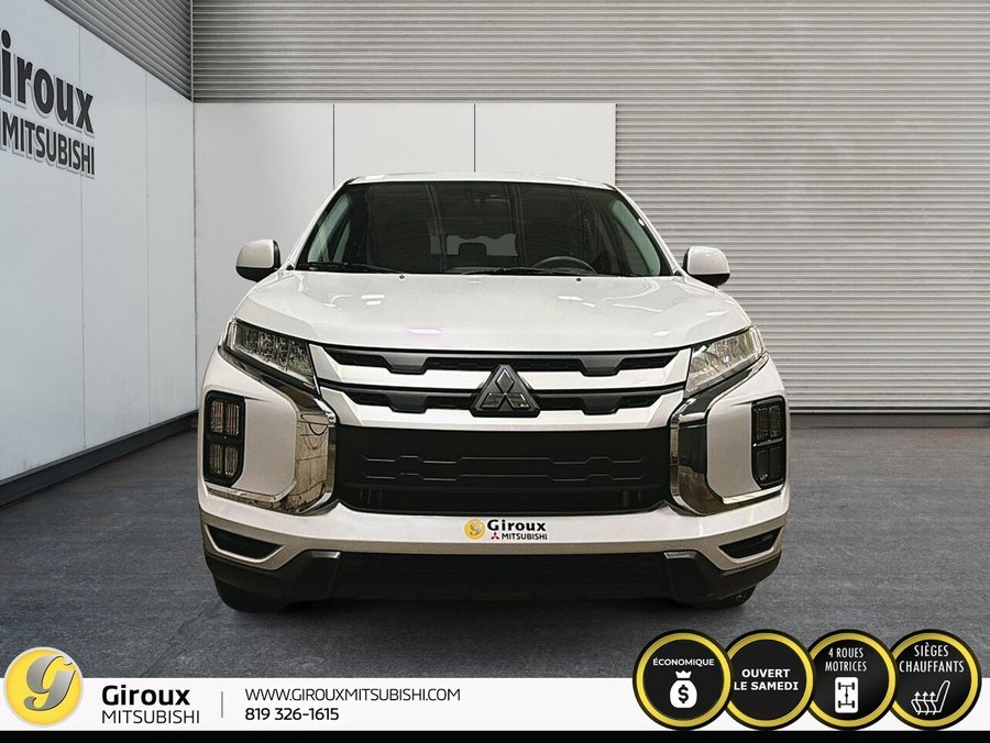 2025 Mitsubishi RVR ES TA White