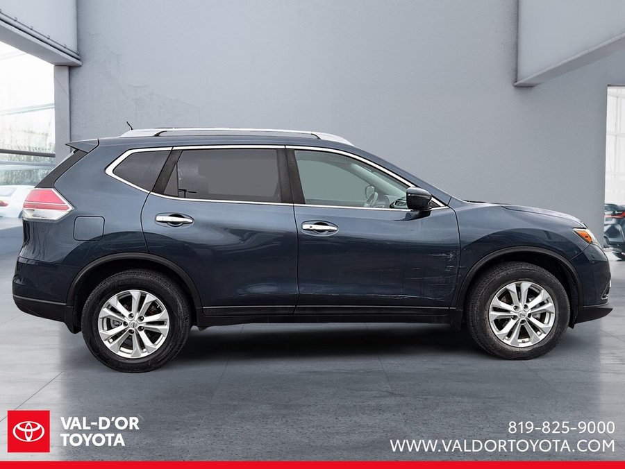 2016 Nissan Rogue Traction intégrale 4 portes SV Grey