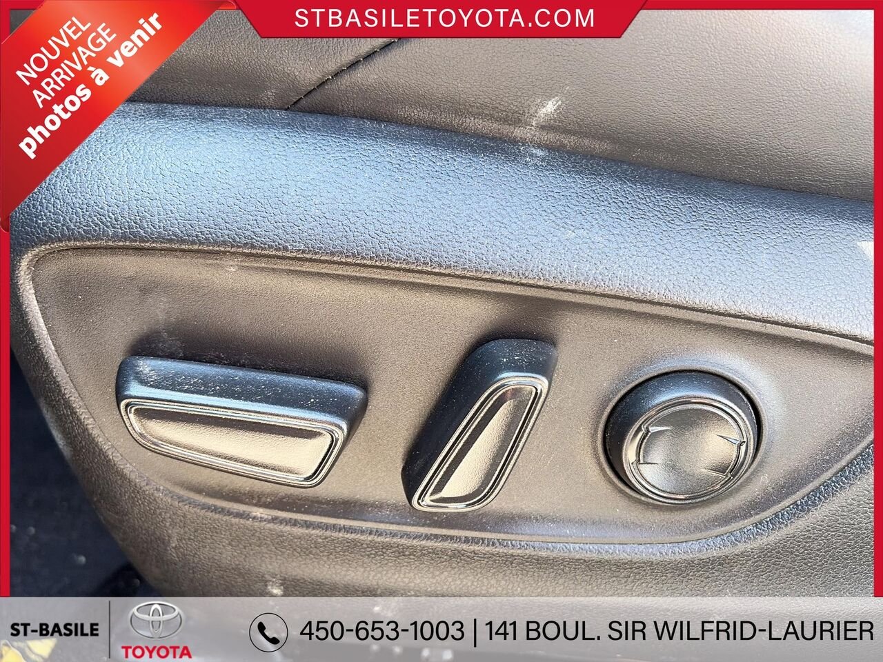 2024 TOYOTA RAV4 PRIME Grey Saint-Basile-le-Grand - photo #7