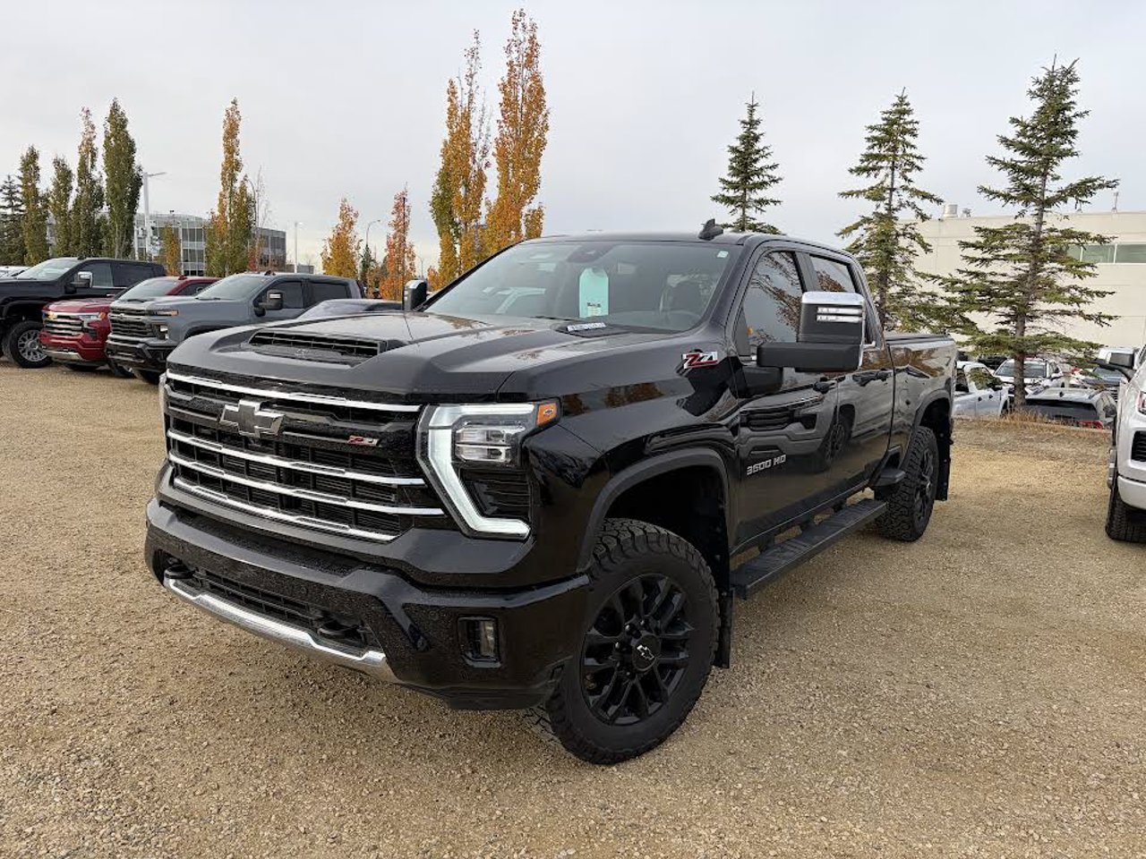 2025 Chevrolet Silverado 3500HD 4WD Crew Cab 159 LT Black Sherwood Park - photo #2