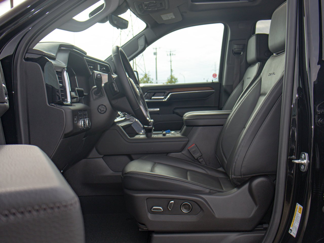 2025 GMC Sierra 1500 4WD Crew Cab 147 Denali Black Sherwood Park - photo #18