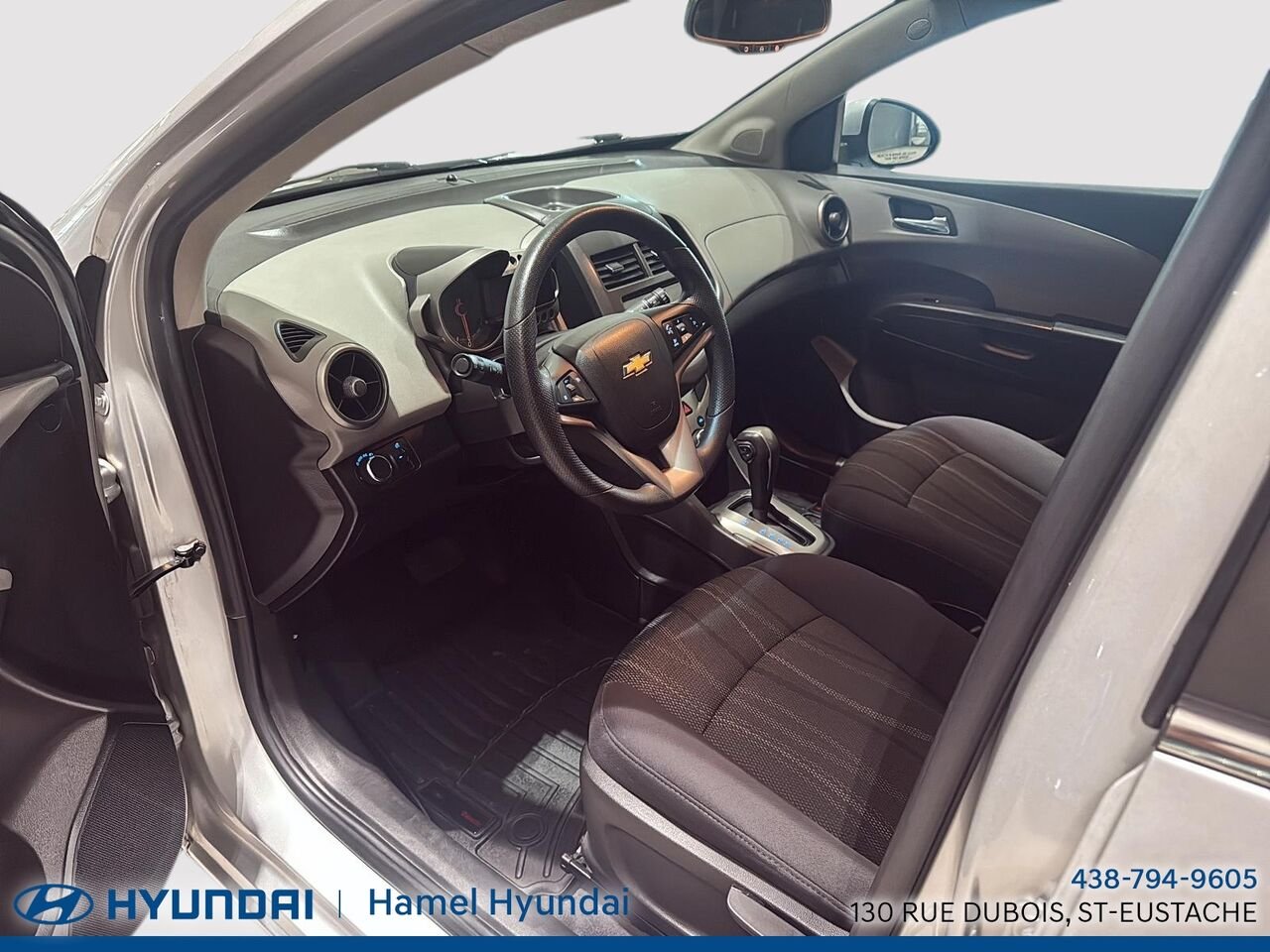2013 Chevrolet Sonic Silver Saint-Eustache - photo #7