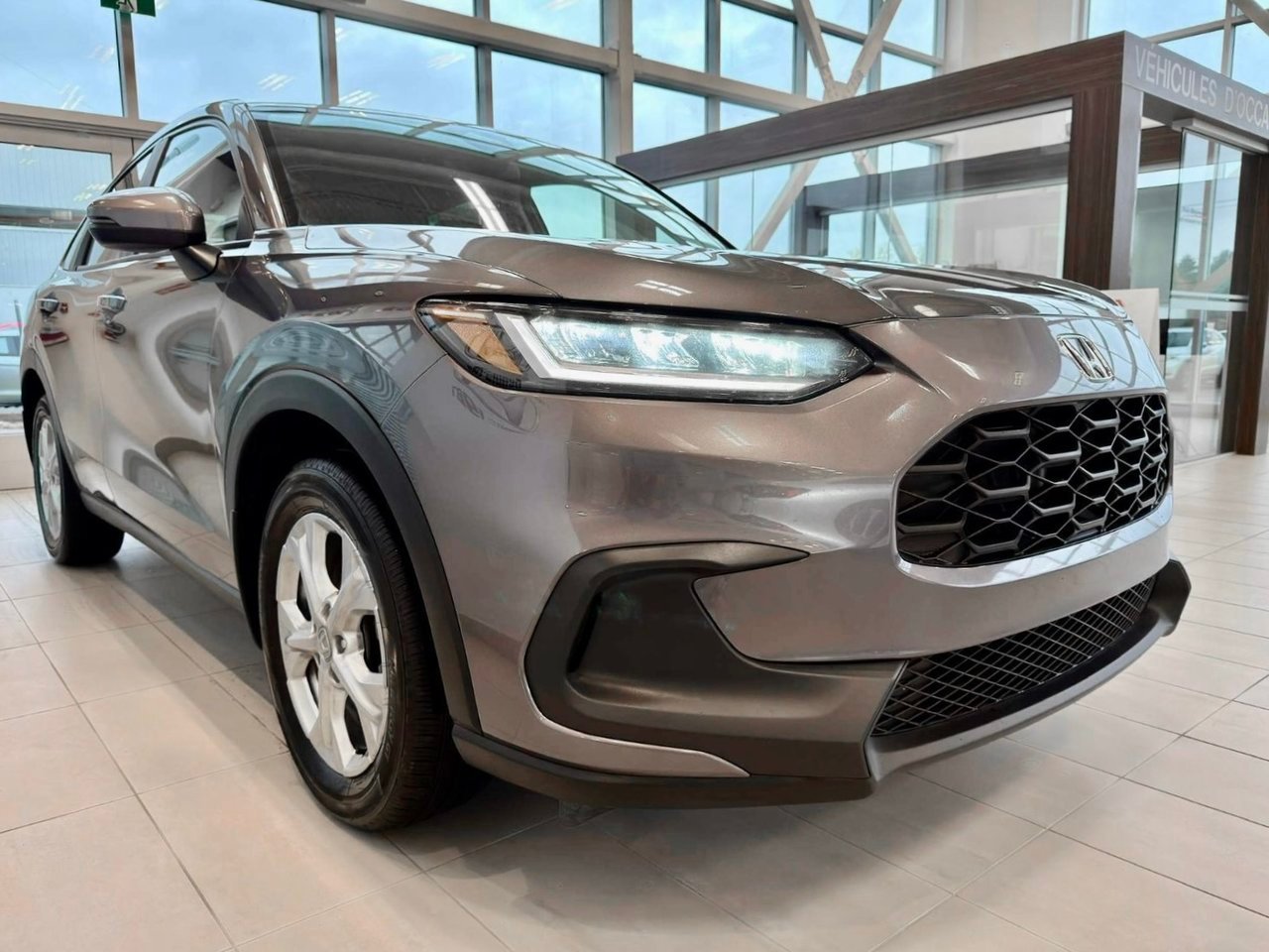 Honda HR-V 2024 Gris Notre-Dame-des-Prairies - photo #11