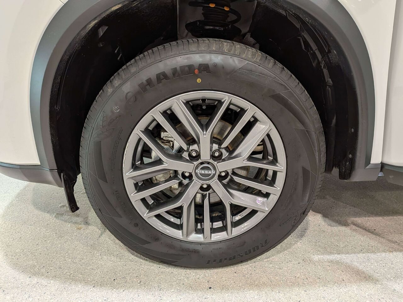 2025 Nissan Rogue AWD S White Val-David - photo #33