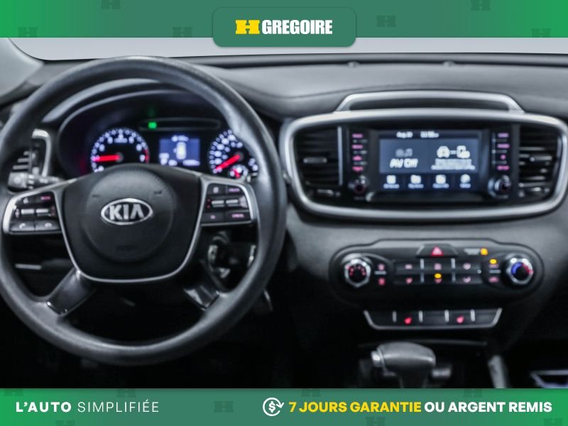 2020 Kia Sorento White Laval - photo #16