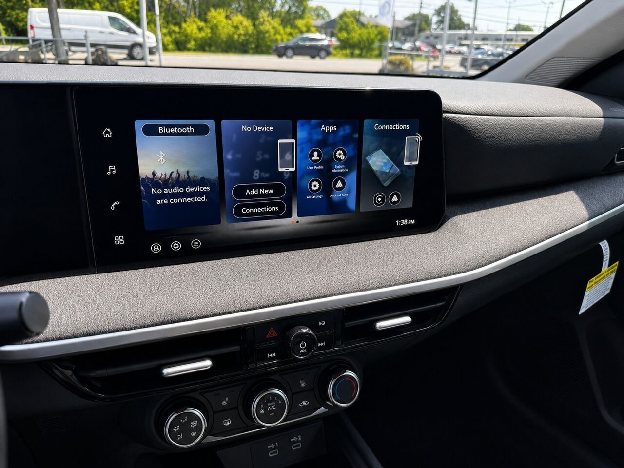 2026 NISSAN Kicks KICKS S FWD Fresh Powder Châteauguay - photo #12