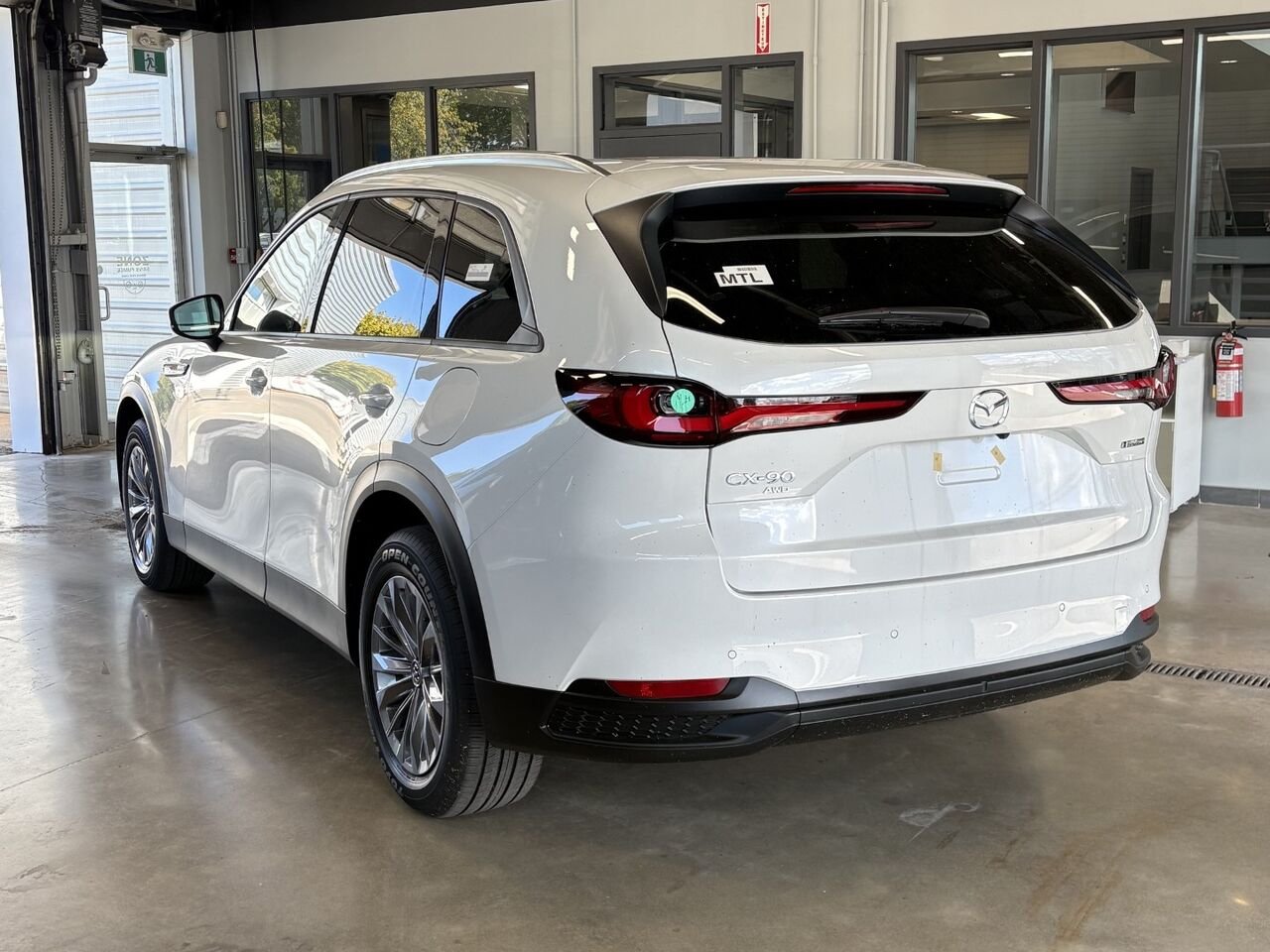 2026 MAZDA CX-90 PHEV GS-L TI Rhodium White Metallic Châteauguay - photo #4