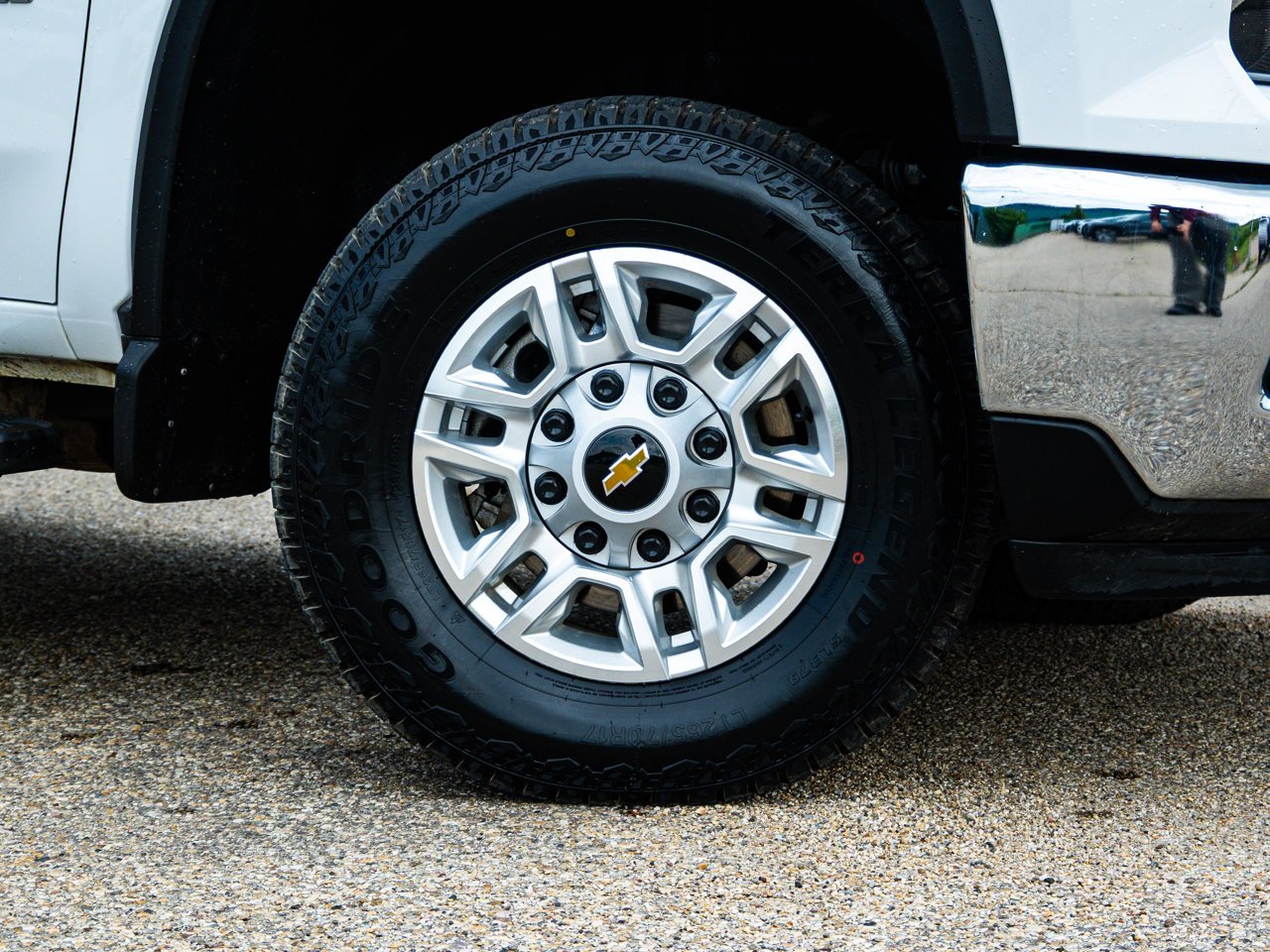 2025 Chevrolet Silverado 2500HD 4WD Crew Cab 159 LT White Sherwood Park - photo #4