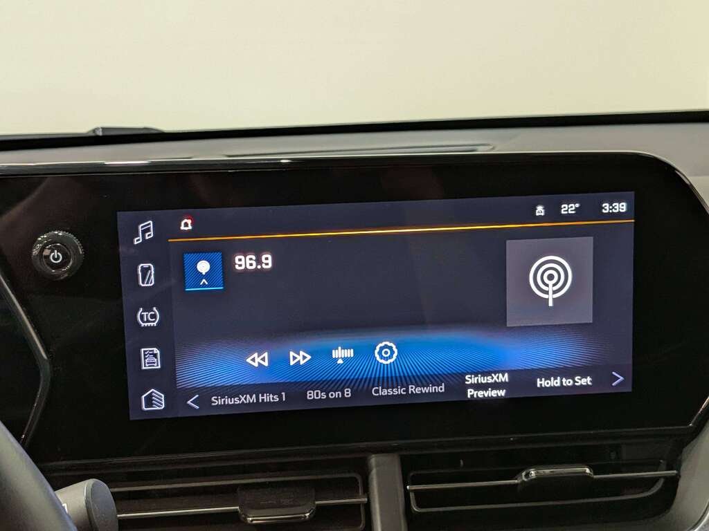 Chevrolet Trax FWD 4dr LT 2025 Gris Val-David - photo #20
