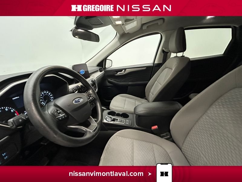 2021 Ford Escape Blue Laval - photo #19